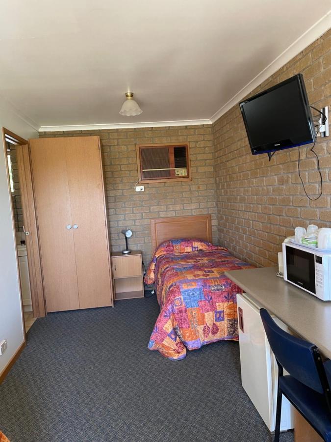 Darling Junction Motor Inn Wentworth ภายนอก รูปภาพ