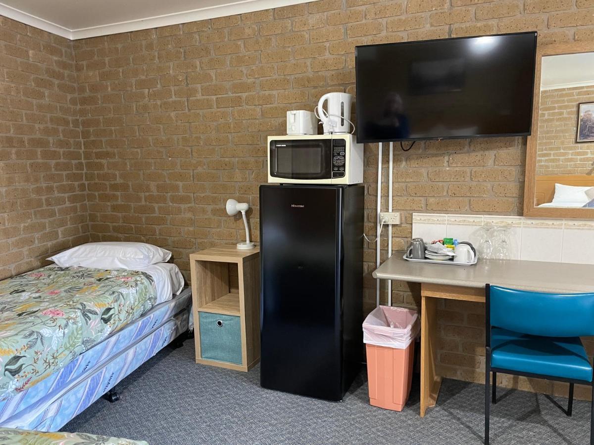 Darling Junction Motor Inn Wentworth ภายนอก รูปภาพ
