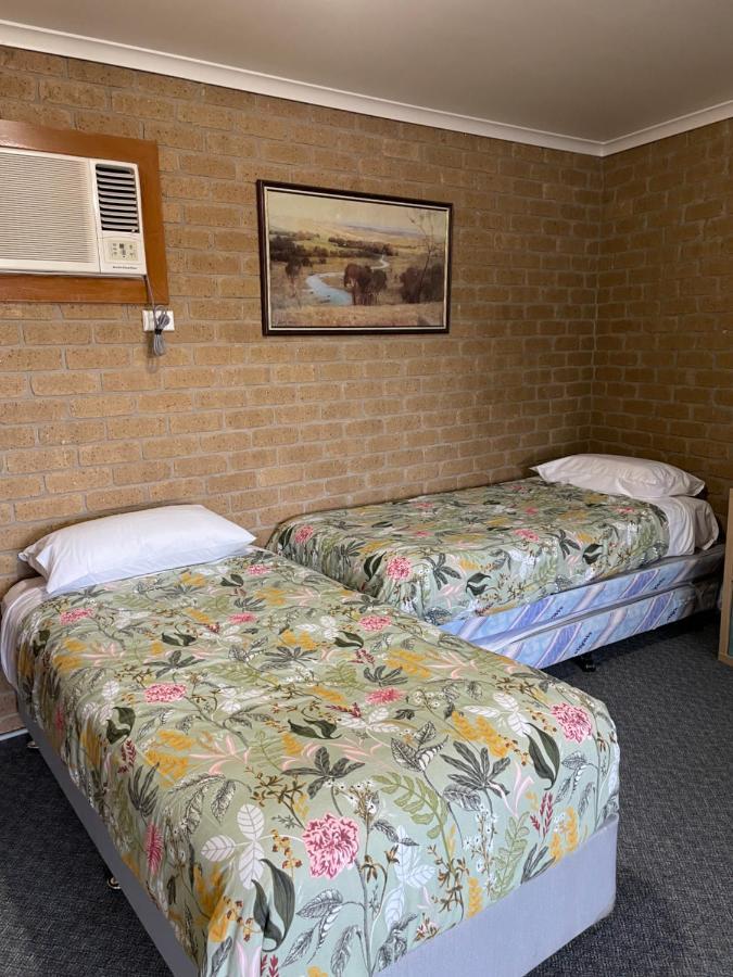 Darling Junction Motor Inn Wentworth ภายนอก รูปภาพ