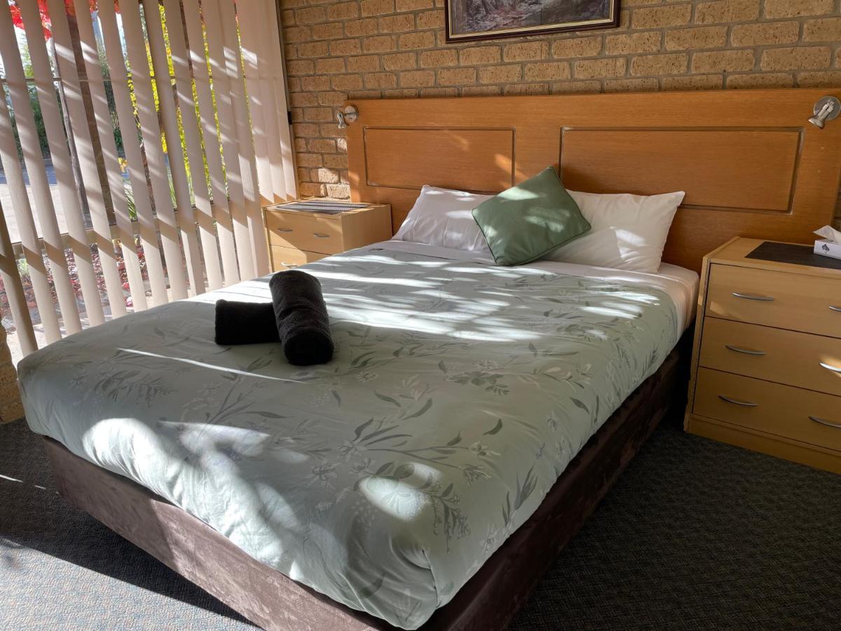 Darling Junction Motor Inn Wentworth ภายนอก รูปภาพ